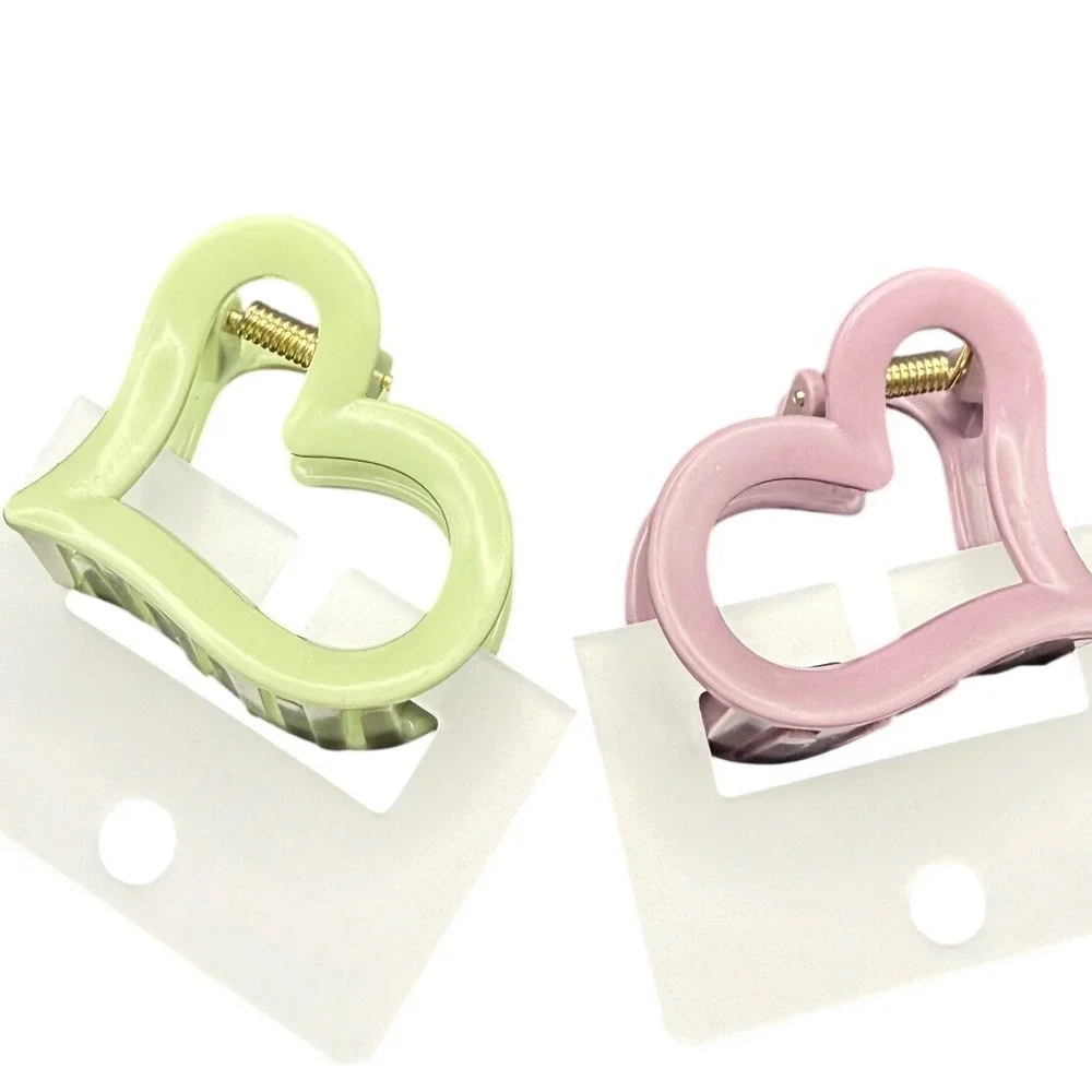 2pc Heart Hair Claw Clips Pastel Pink and Green Matte Cutout Hair‎ Accessories